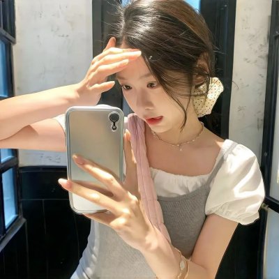 明天，我会成为谁的女友